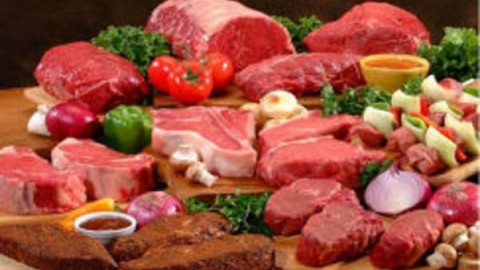 مرحله-آماده-سازی-گوشت-درکشتارگاه